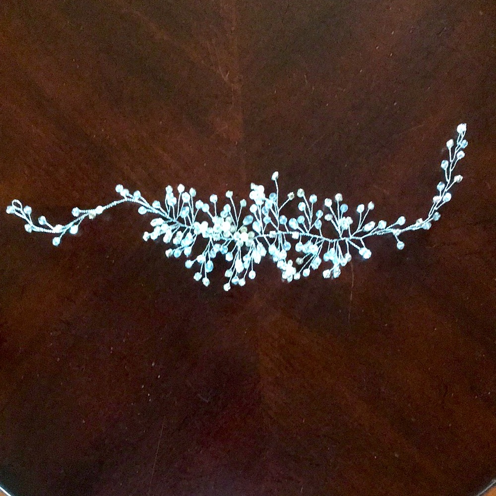 Beautiful bridal hair price.